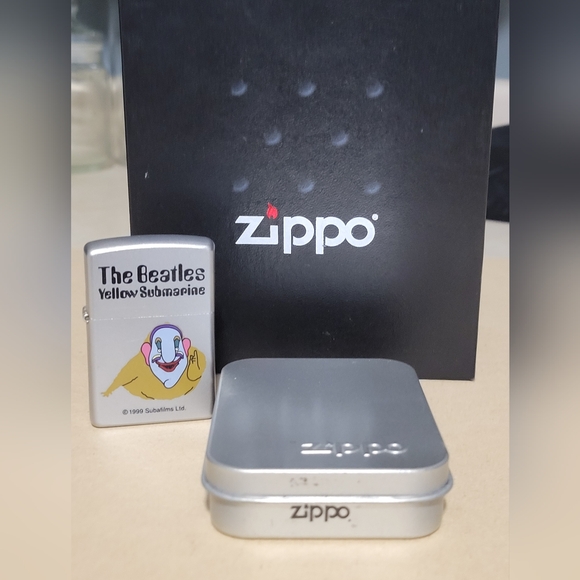 Other - Zippo Beatles Yellow Submarine Lighter